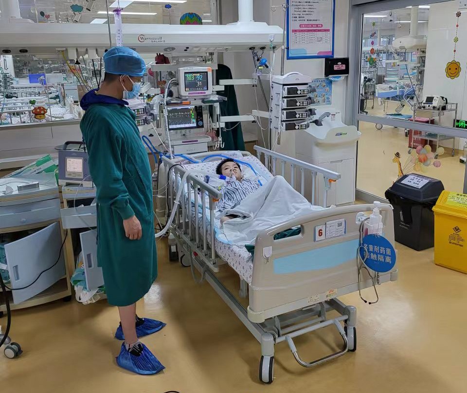 台州跨省救护车出租公司